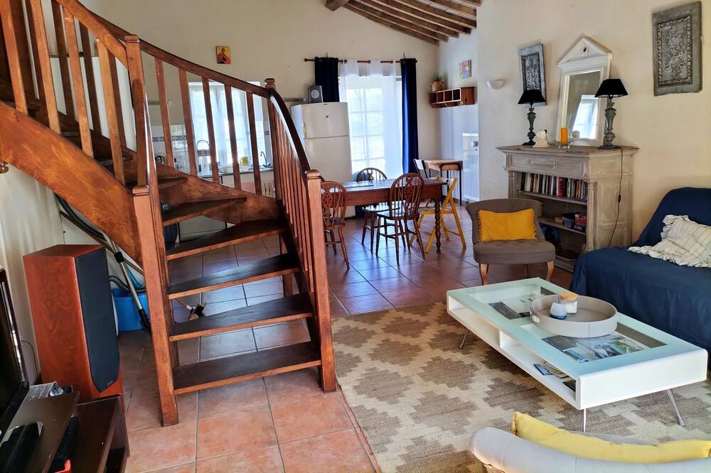 Photo of Livingroom in Bazoges-en-Pareds