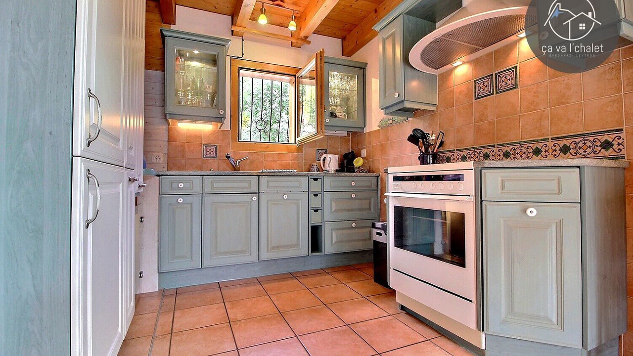 Photo of Kitchen in Ovronnaz