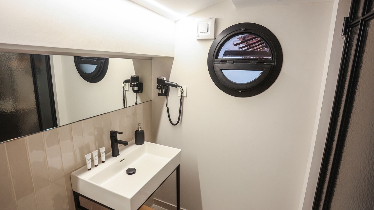 Photo of Bathroom in Morvedre