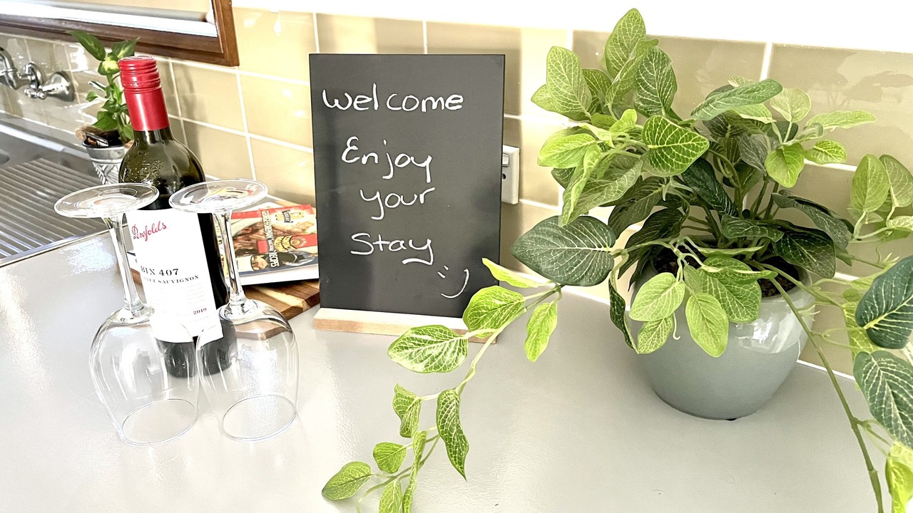 Photo of Others in Lemon Tree Passage