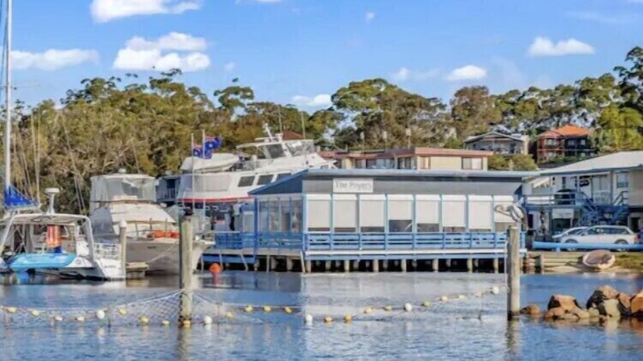 Photo of Others in Lemon Tree Passage