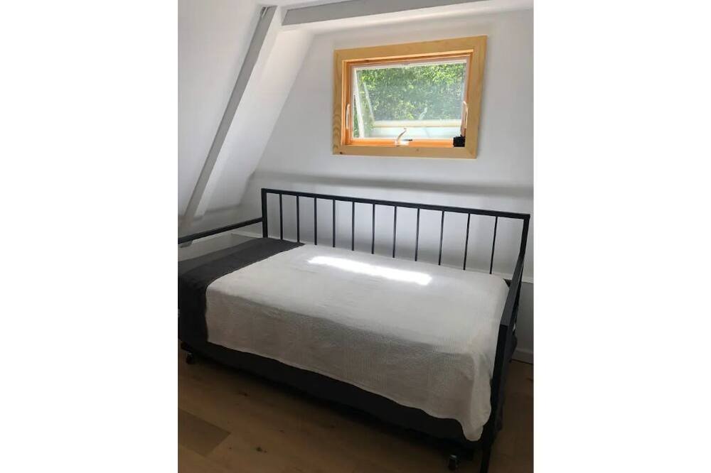 Photo of Bedroom in Middleburgh