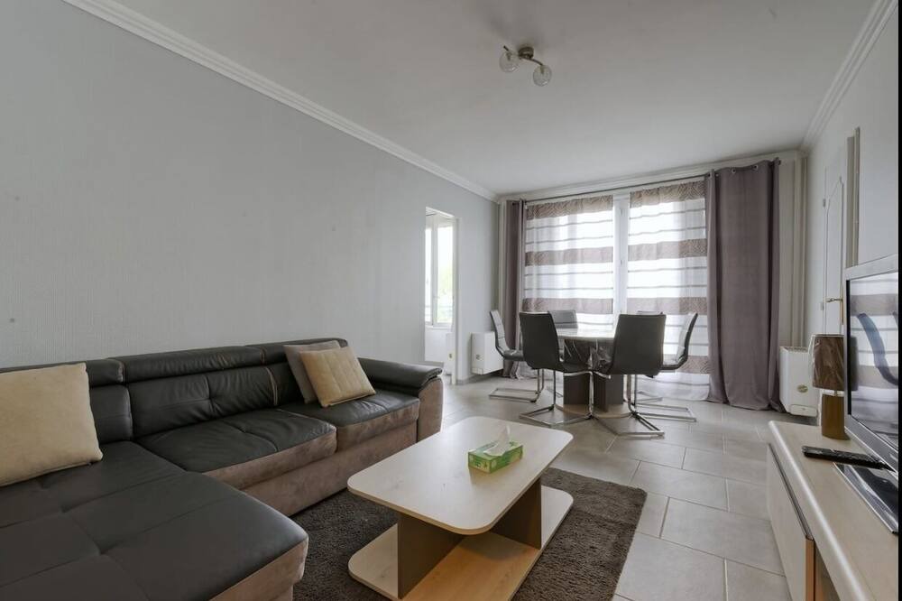 Photo of Livingroom in Quartier Sapins-Chatelet-Lombardie