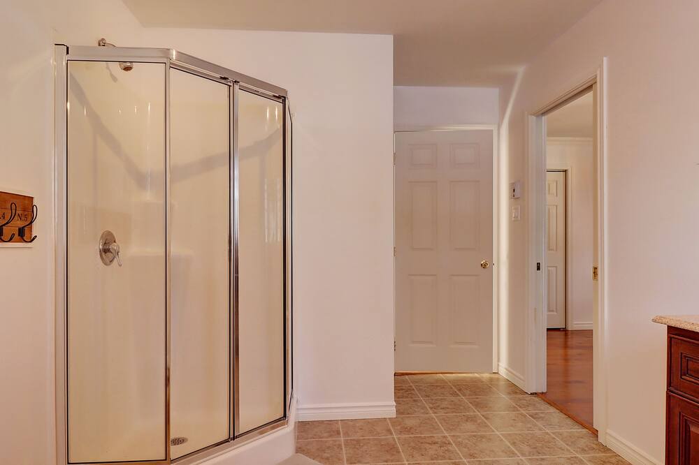 Photo of Bedroom in Deauville