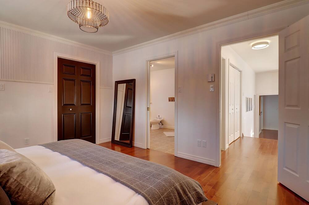 Photo of Bedroom in Deauville
