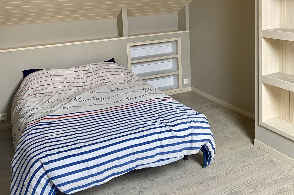 Photo of Bedroom in Brassac