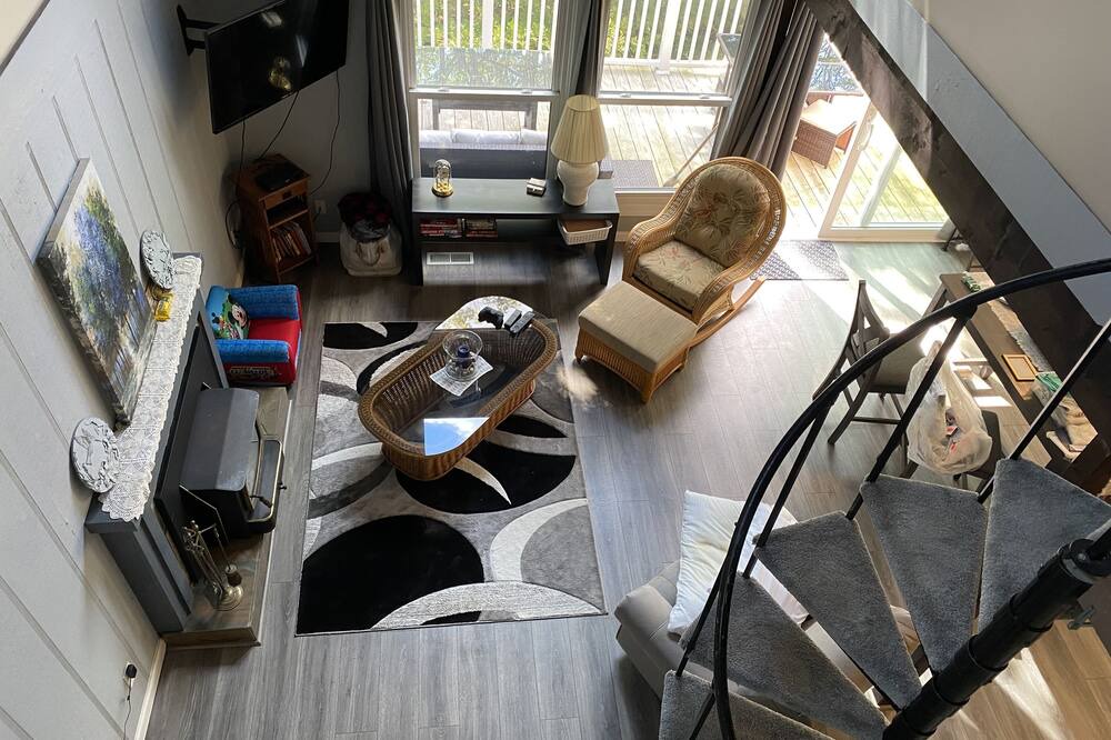 Photo of Bedroom in Town of Concord