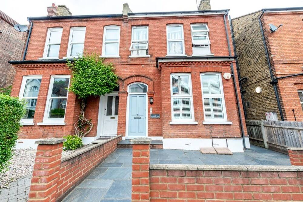 Photo of Outdoor in Streatham Hill