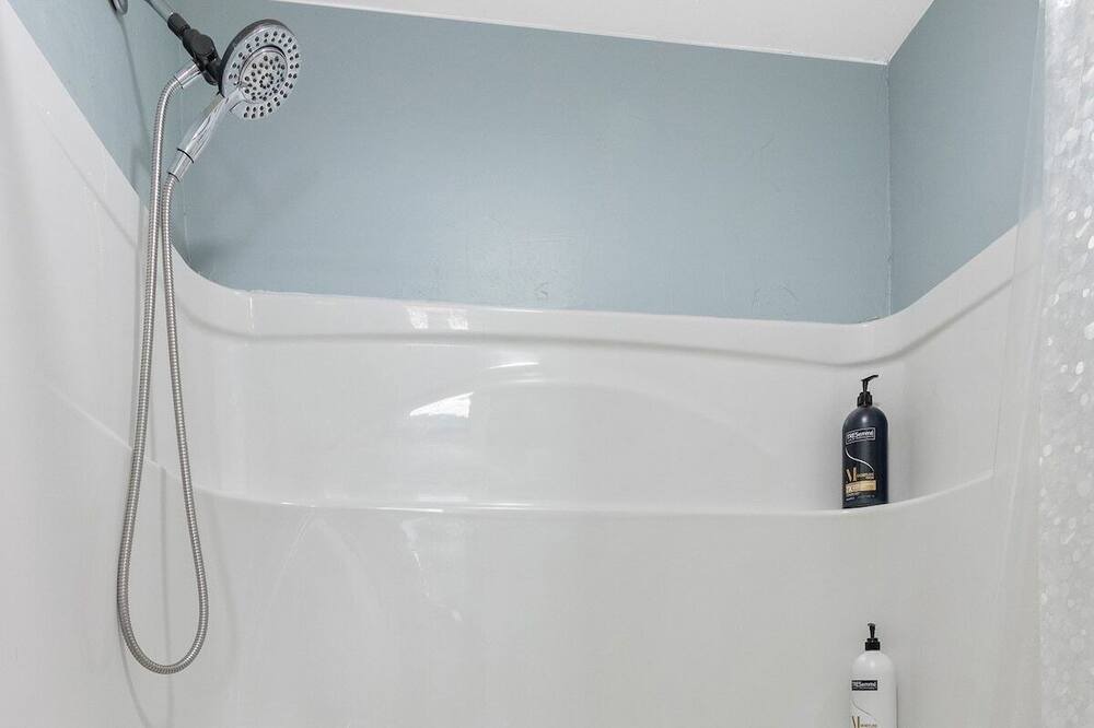 Photo of Bathroom in Siloam Springs