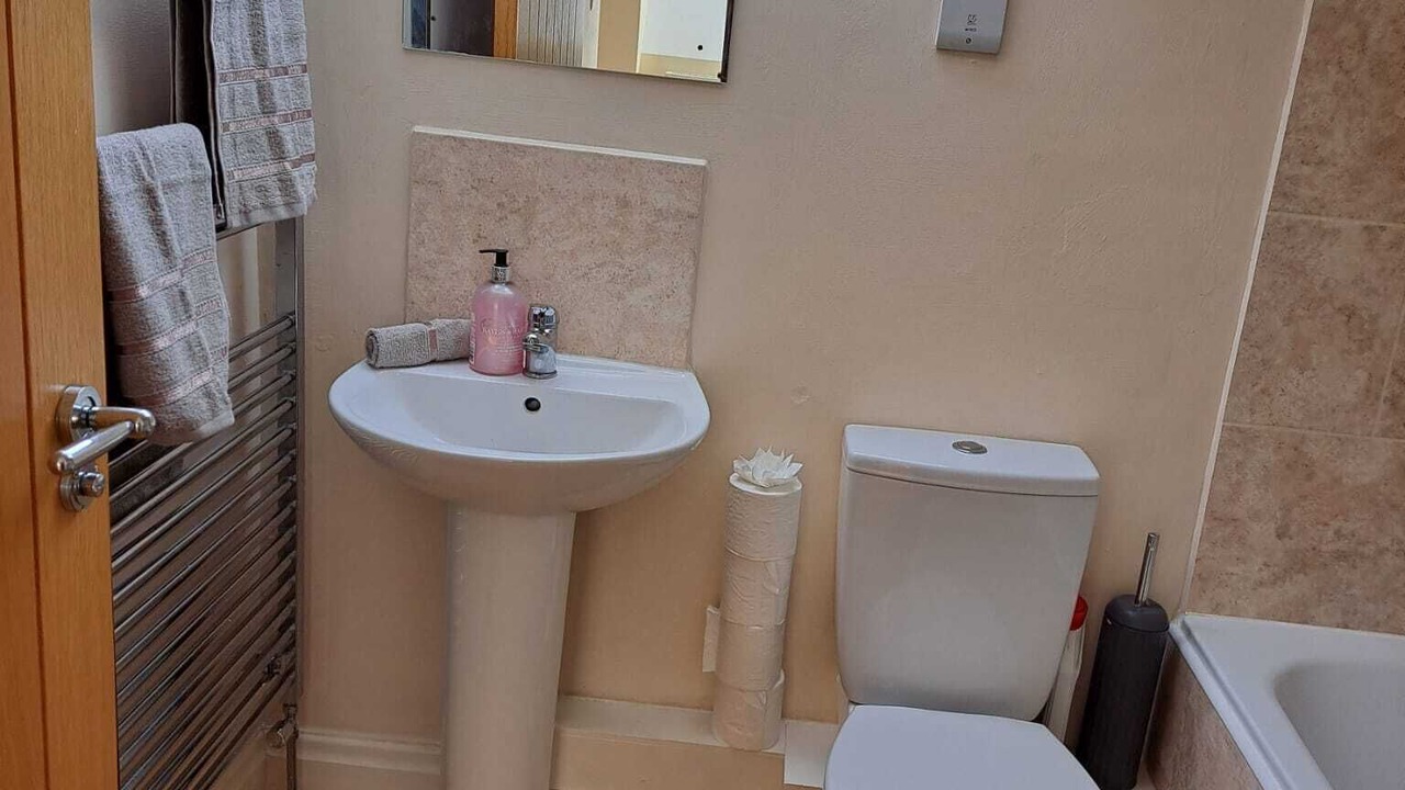 Photo of Bathroom in Caerleon