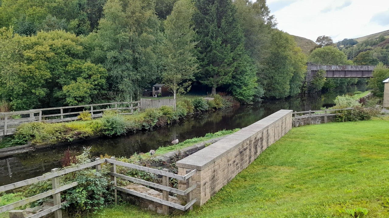 Photo of Others in Walsden