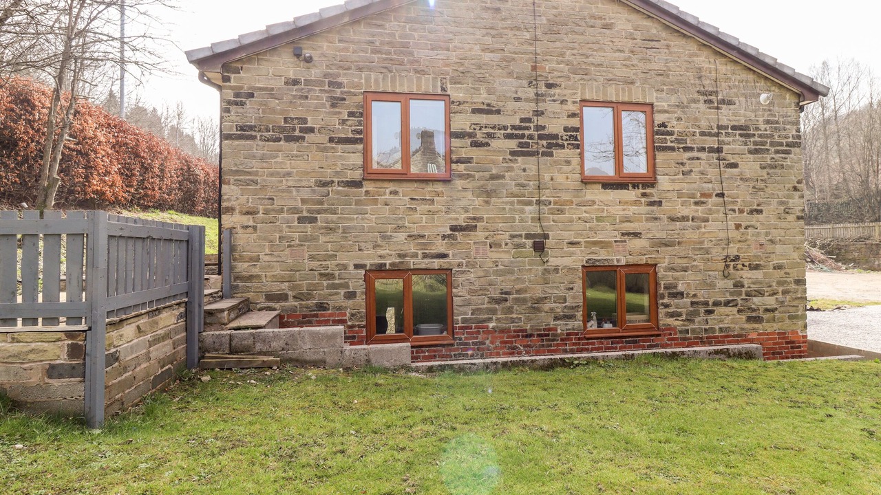 Photo of Outdoor in Walsden