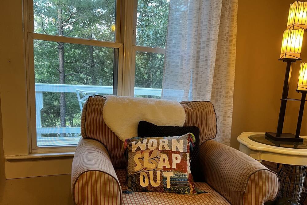 Photo of Livingroom in Mena