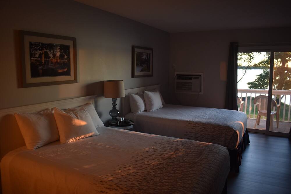 Photo of Bedroom in Cadillac