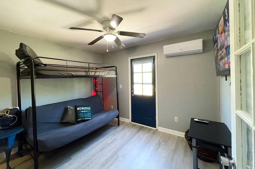 Photo of Bedroom in Celina