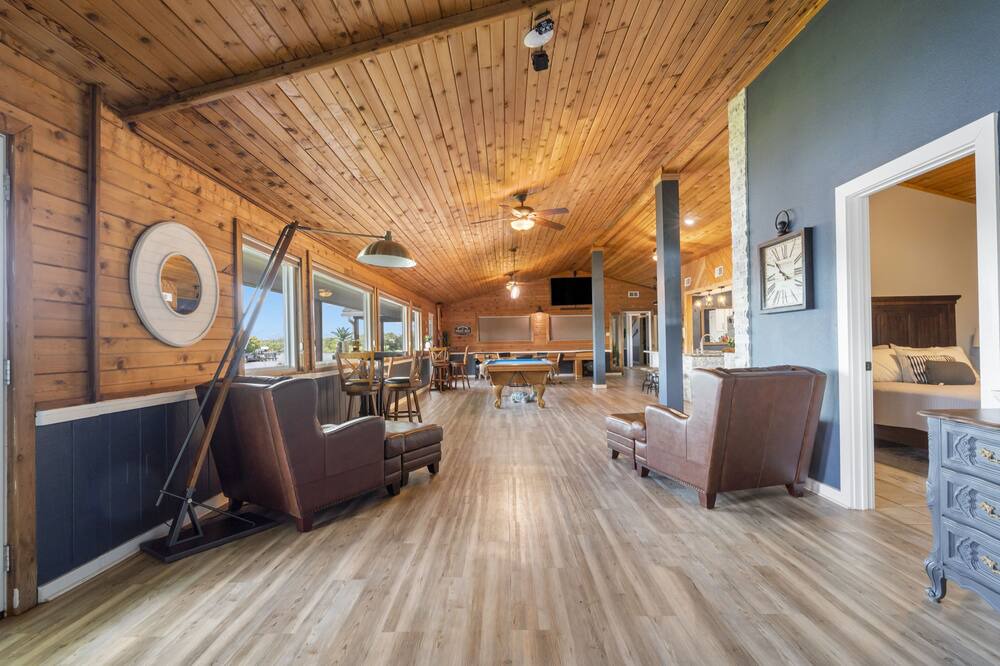 Photo of Livingroom in Barrett