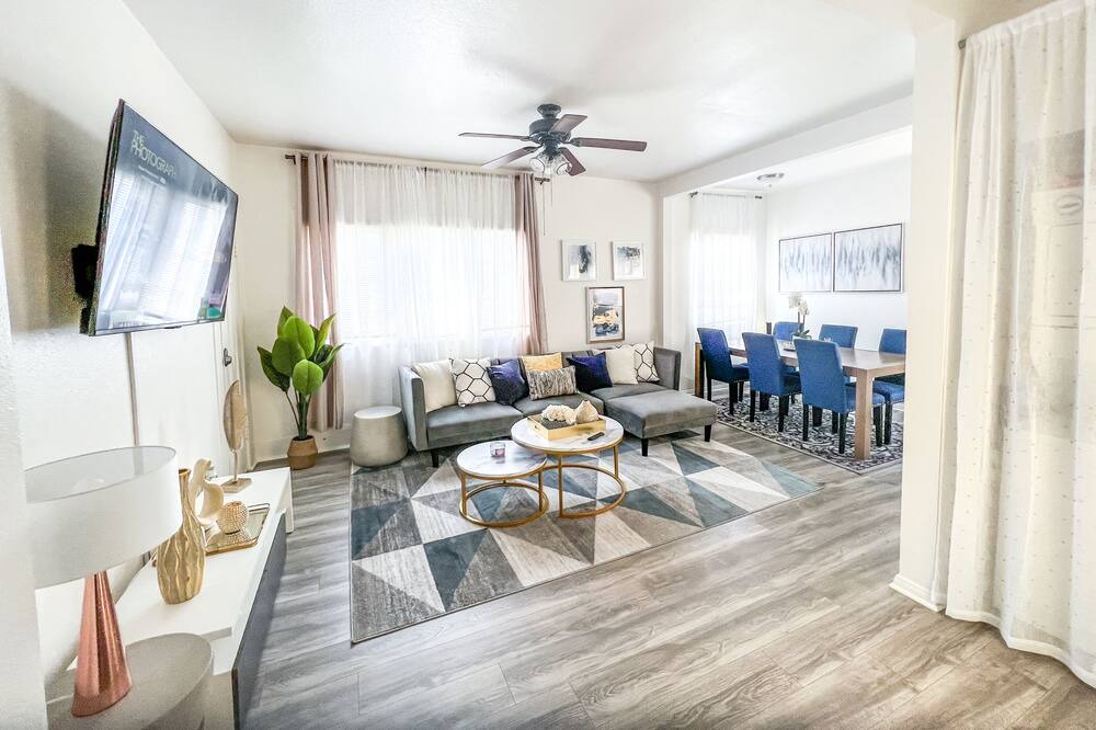 Photo of Livingroom in Willmore
