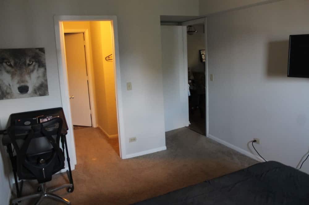 Photo of Bedroom in Lombard