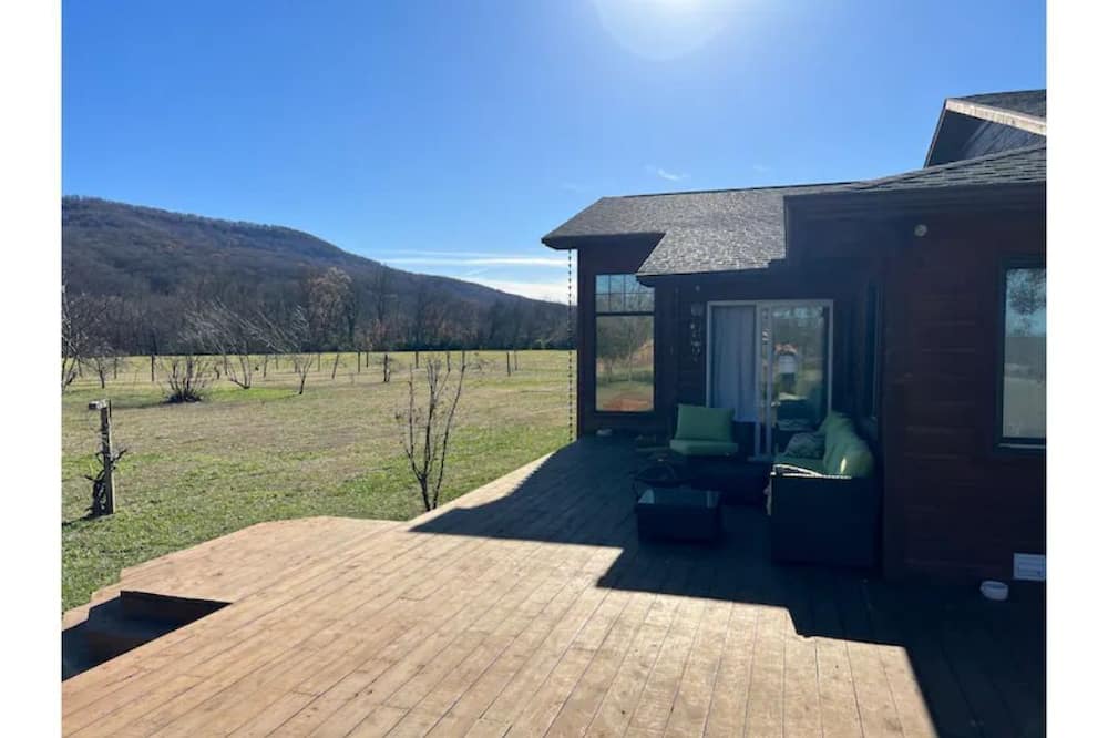 Photo of Outdoor in Elkins