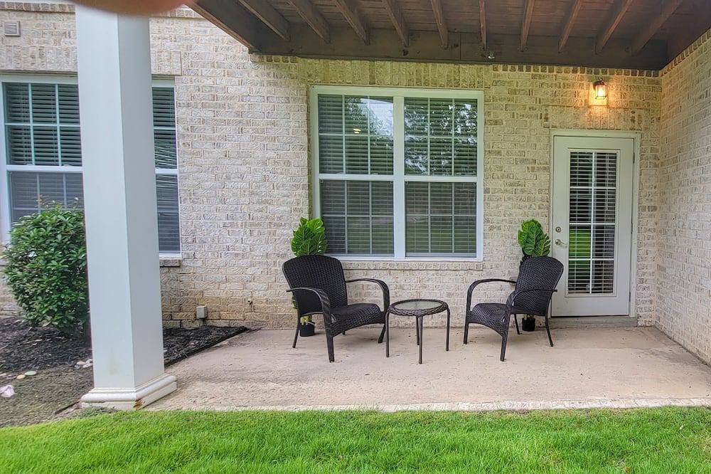 Photo of Patio Balcony in Collierville