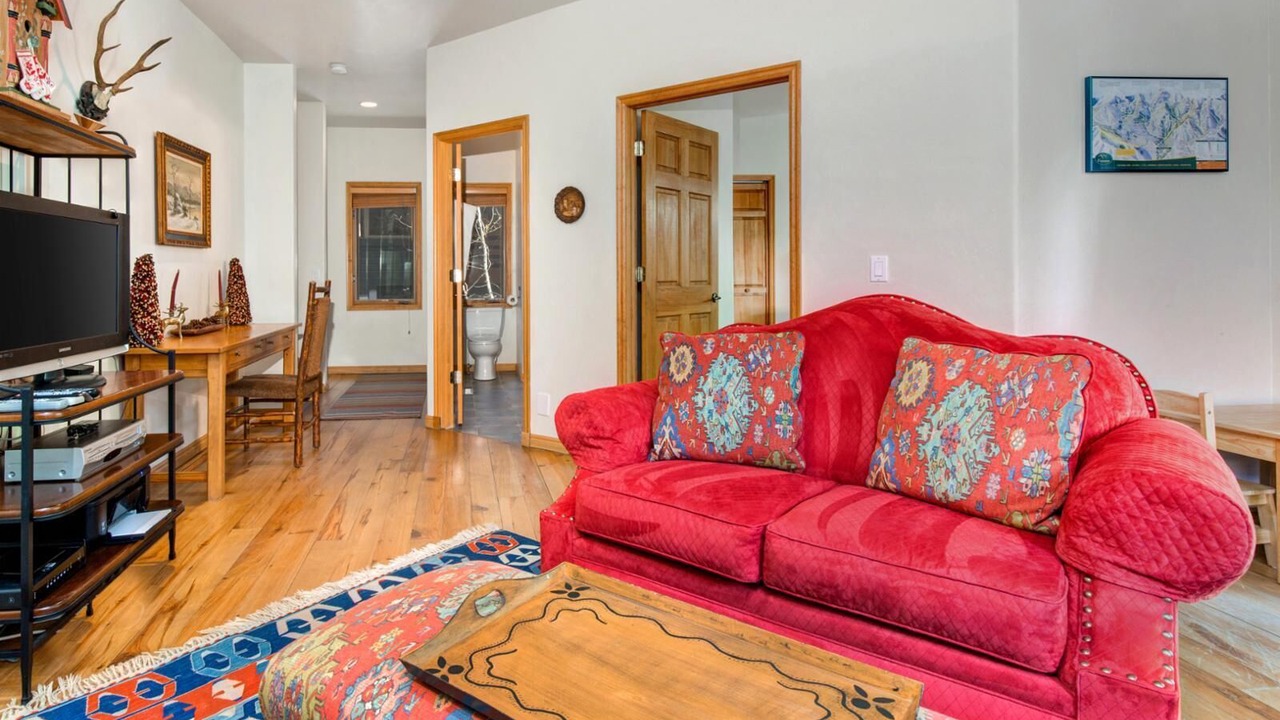 Photo of Livingroom in Deer Valley