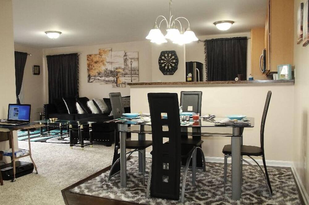 Photo of Livingroom in O'Fallon