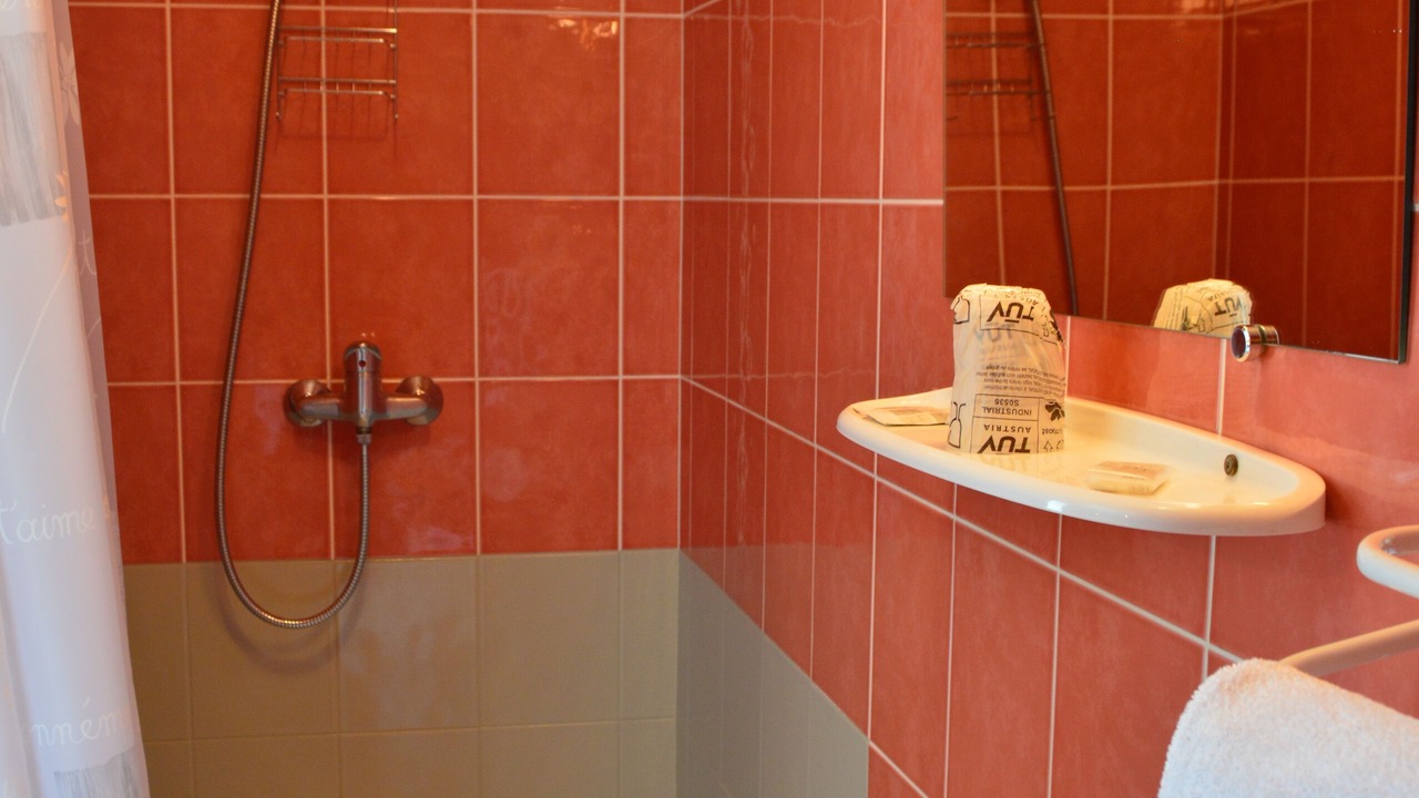 Photo of Bathroom in Gueret