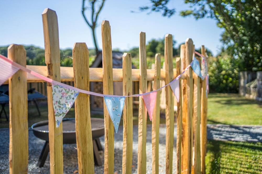 Photo of Others in Whitestone