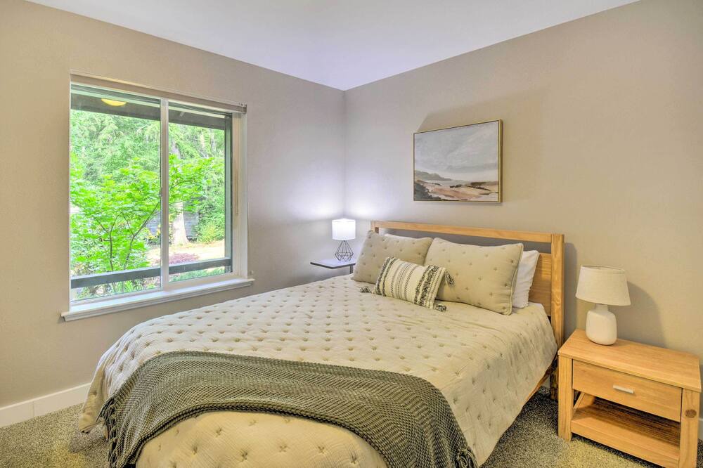 Photo of Others in Suquamish