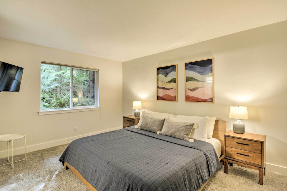 Photo of Others in Suquamish