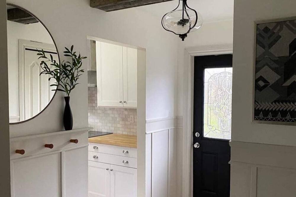 Photo of Bedroom in Arden