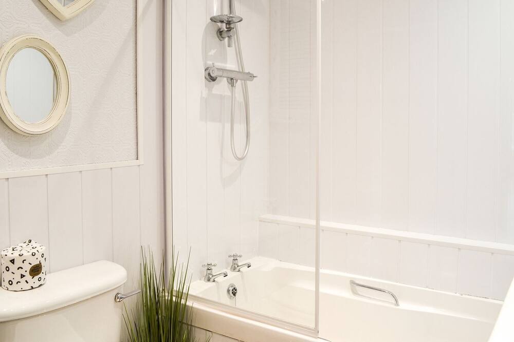 Photo of Bathroom in Castle Douglas