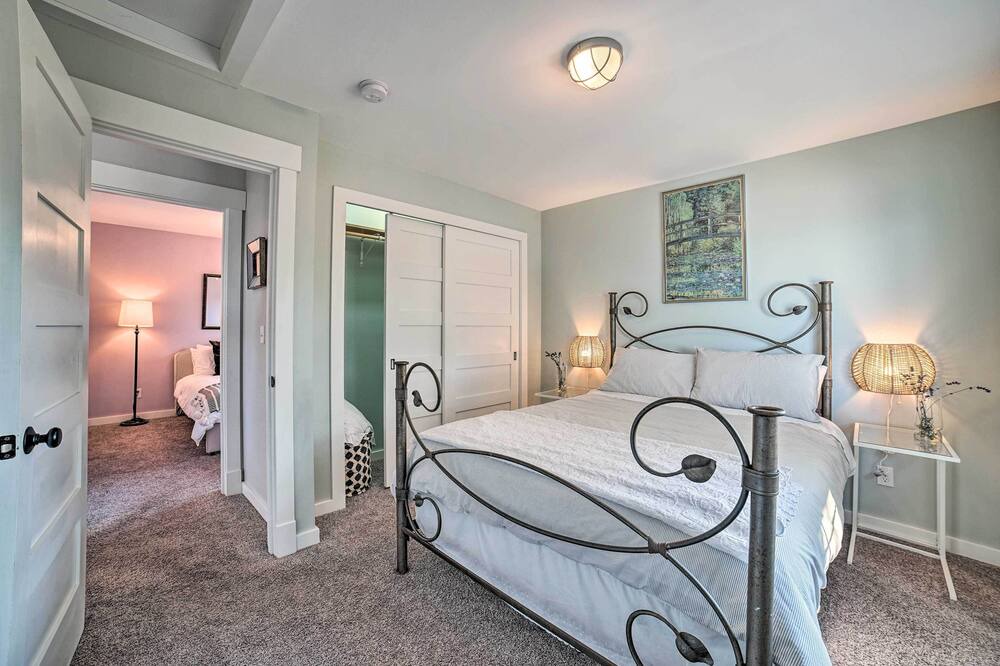 Photo of Bedroom in Mukilteo