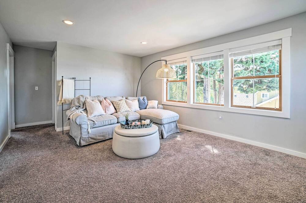 Photo of Bedroom in Mukilteo