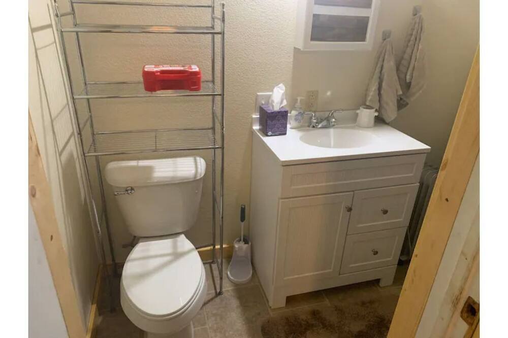 Photo of Bathroom in Mcclurg