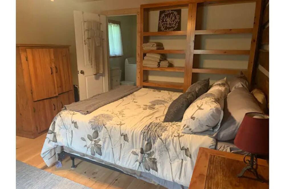 Photo of Bedroom in Mcclurg