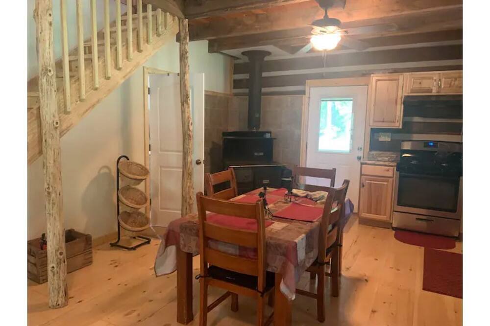 Photo of Kitchen in Mcclurg