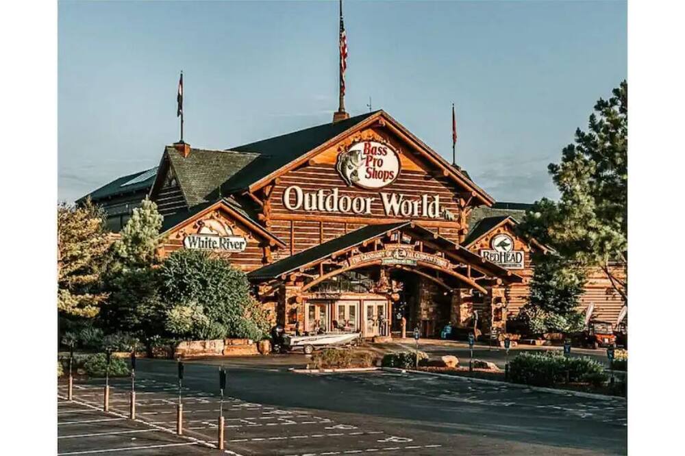 Photo of Outdoor in Squires