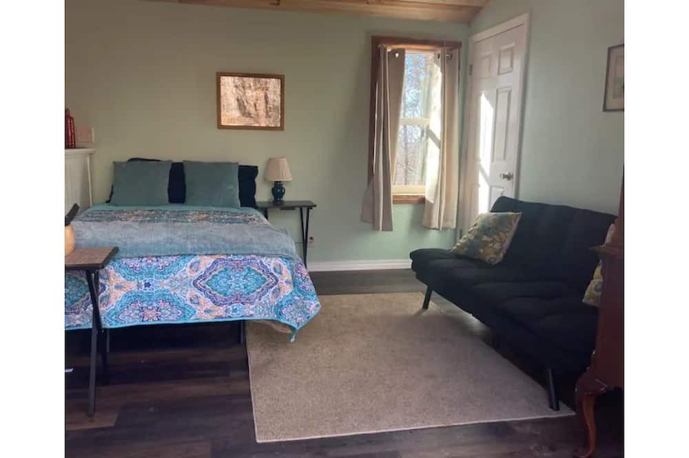 Photo of Bedroom in Squires