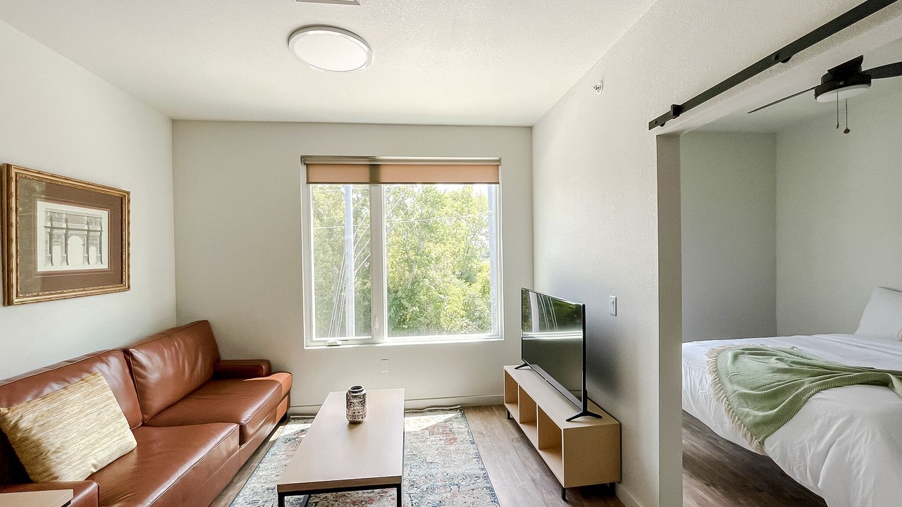 Photo of Others in Bowling Green