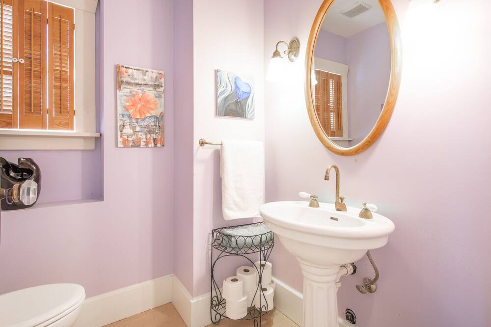 Photo of Bedroom in Sunset Hill