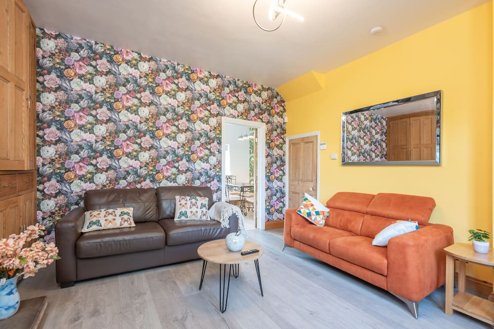 Photo of Livingroom in Stanley