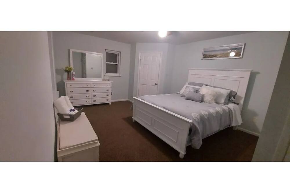 Photo of Bedroom in Coatesville