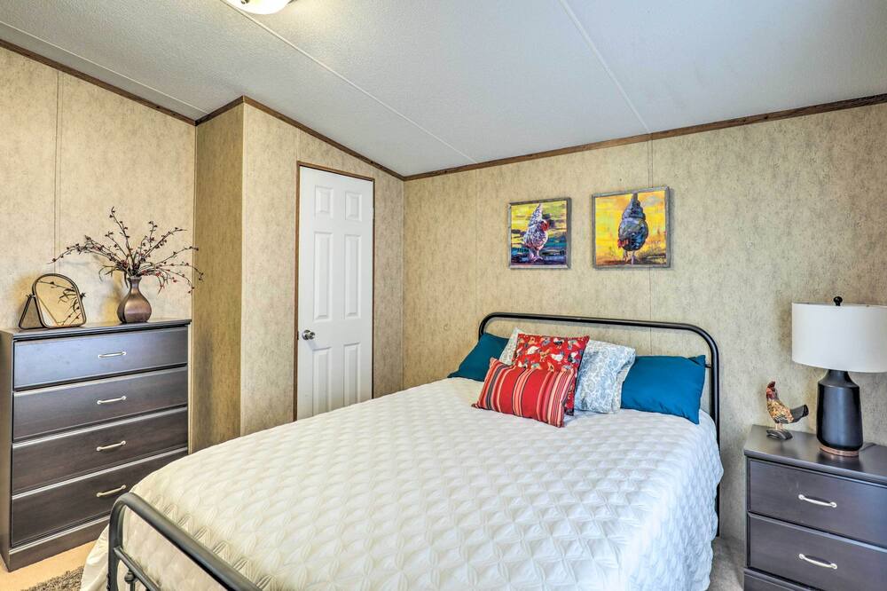 Photo of Bedroom in Paige