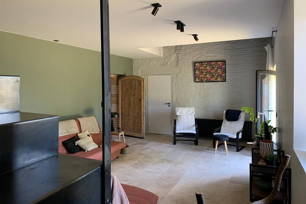Photo of Livingroom in Castelmayran