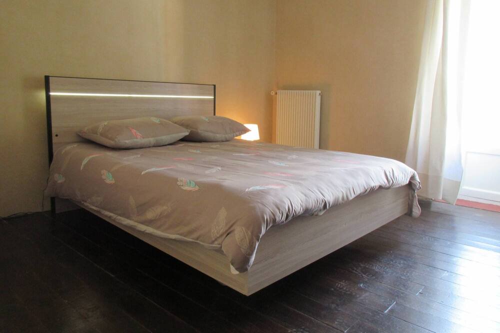 Photo of Bedroom in Trebes