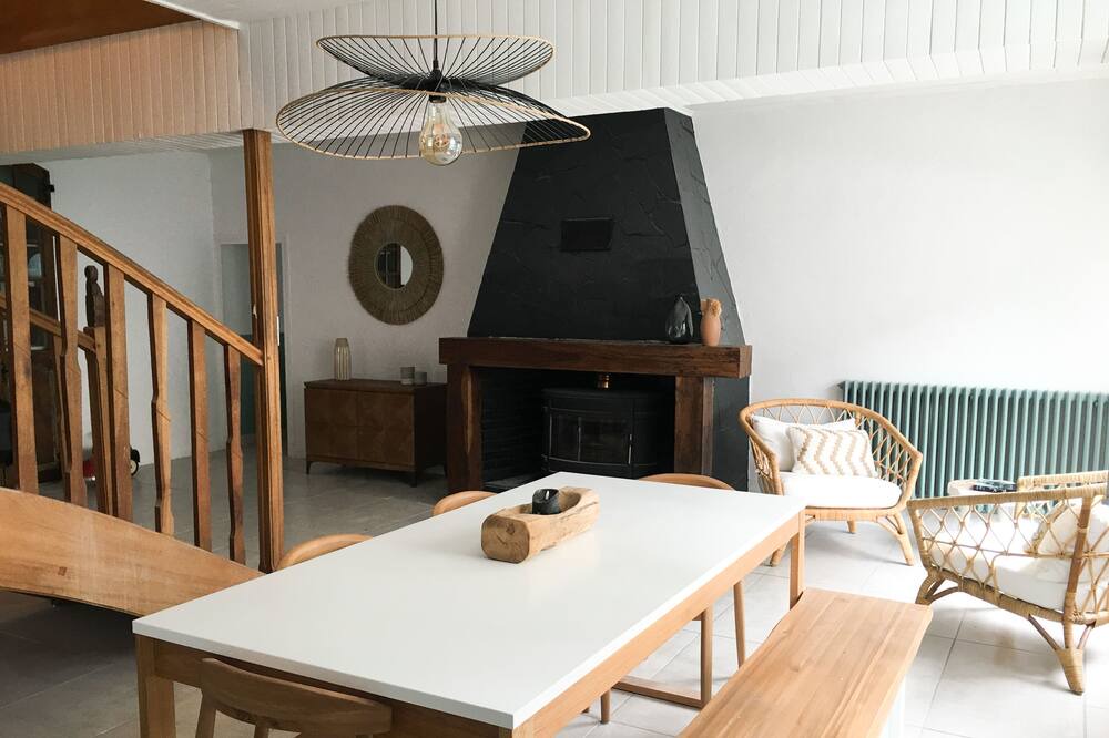Photo of Livingroom in Bagneres-de-Bigorre