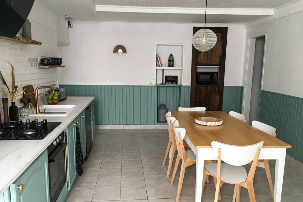 Photo of Kitchen in Bagneres-de-Bigorre