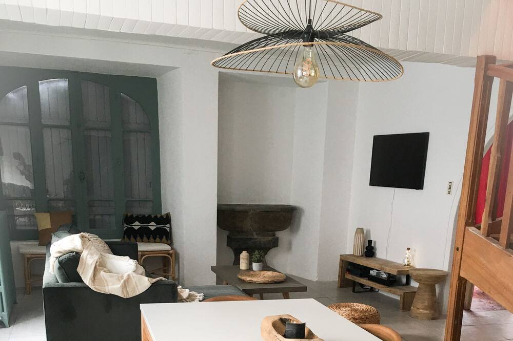 Photo of Livingroom in Bagneres-de-Bigorre