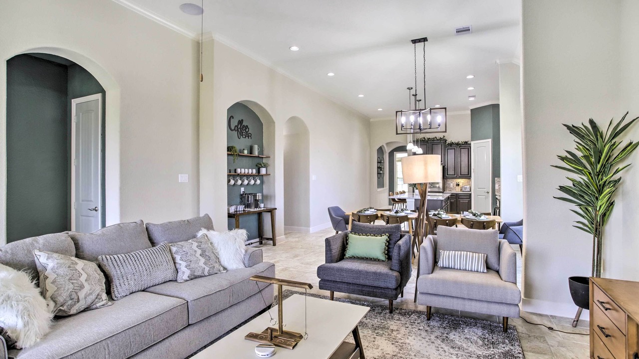Photo of Livingroom in Cypress